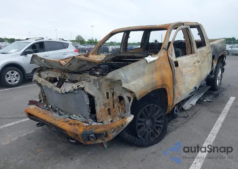 2022 Chevrolet Silverado 4Wd Long Bed High Country/4Wd Standard Bed High Country z USA, uszkodzony, nr VIN 1GC1YREY1NF112648